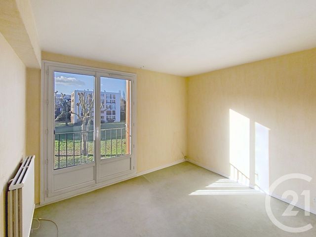Appartement F3 à vendre - 3 pièces - 62.82 m2 - BIEVRES - 91 - ILE-DE-FRANCE - Century 21 La Verte Vallée