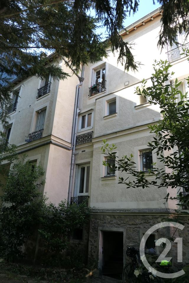 Appartement F2 à vendre - 2 pièces - 22.37 m2 - BIEVRES - 91 - ILE-DE-FRANCE - Century 21 La Verte Vallée