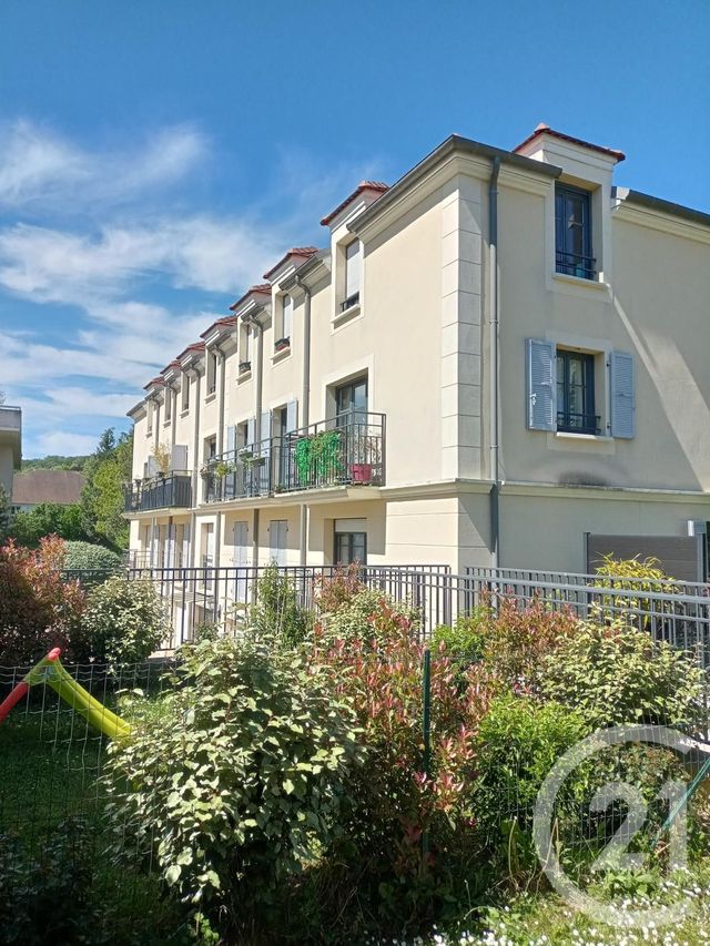 Appartement F3 à louer - 3 pièces - 47.3 m2 - BIEVRES - 91 - ILE-DE-FRANCE - Century 21 La Verte Vallée
