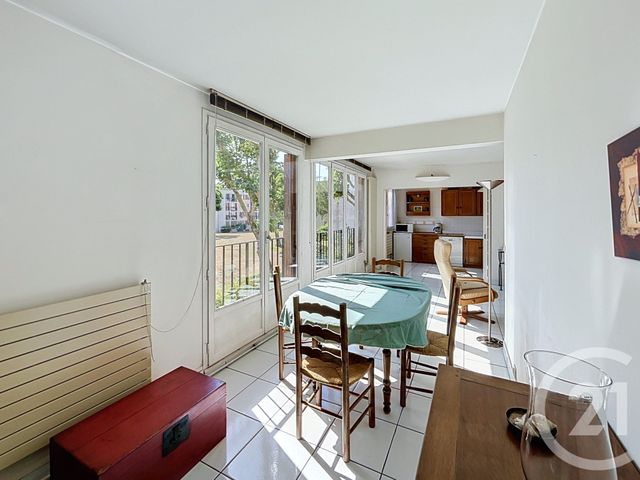 Appartement F4 à vendre - 4 pièces - 75.0 m2 - BIEVRES - 91 - ILE-DE-FRANCE - Century 21 La Verte Vallée