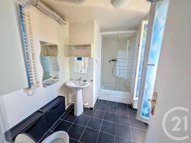 Appartement F2 à vendre - 2 pièces - 48.48 m2 - BIEVRES - 91 - ILE-DE-FRANCE - Century 21 La Verte Vallée