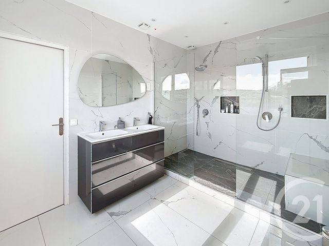 Afficher la photo en grand maison à louer - 6 pièces - 185.0 m2 - BIEVRES - 91 - ILE-DE-FRANCE - Century 21 La Verte Vallée