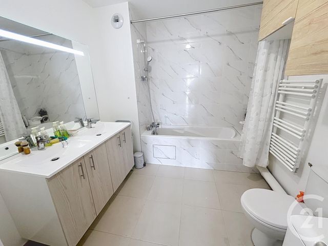 Appartement F3 à vendre - 3 pièces - 75.14 m2 - BIEVRES - 91 - ILE-DE-FRANCE - Century 21 La Verte Vallée