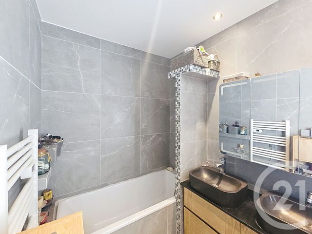 maison à vendre - 10 pièces - 360.0 m2 - VERRIERES LE BUISSON - 91 - ILE-DE-FRANCE - Century 21 La Verte Vallée