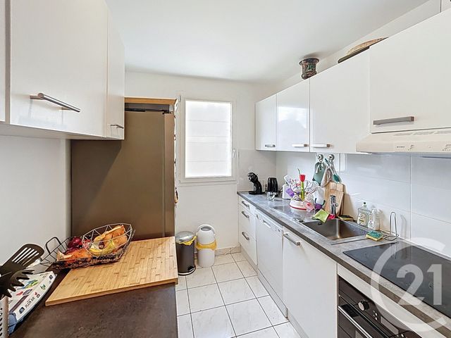 Appartement F5 à vendre - 5 pièces - 96.5 m2 - CHATILLON - 92 - ILE-DE-FRANCE - Century 21 La Verte Vallée