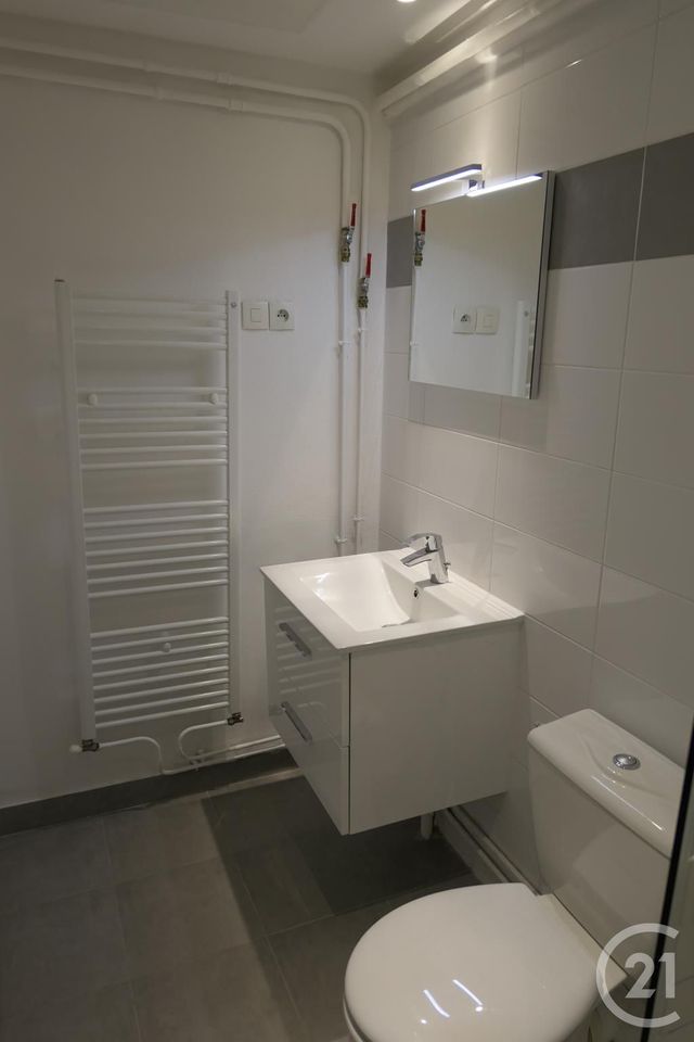 Appartement Studio à louer - 1 pièce - 21.41 m2 - BIEVRES - 91 - ILE-DE-FRANCE - Century 21 La Verte Vallée