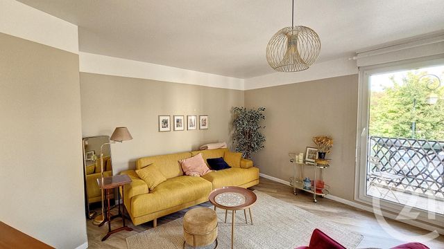 Appartement F1 à louer - 1 pièce - 35.0 m2 - VERRIERES LE BUISSON - 91 - ILE-DE-FRANCE - Century 21 La Verte Vallée