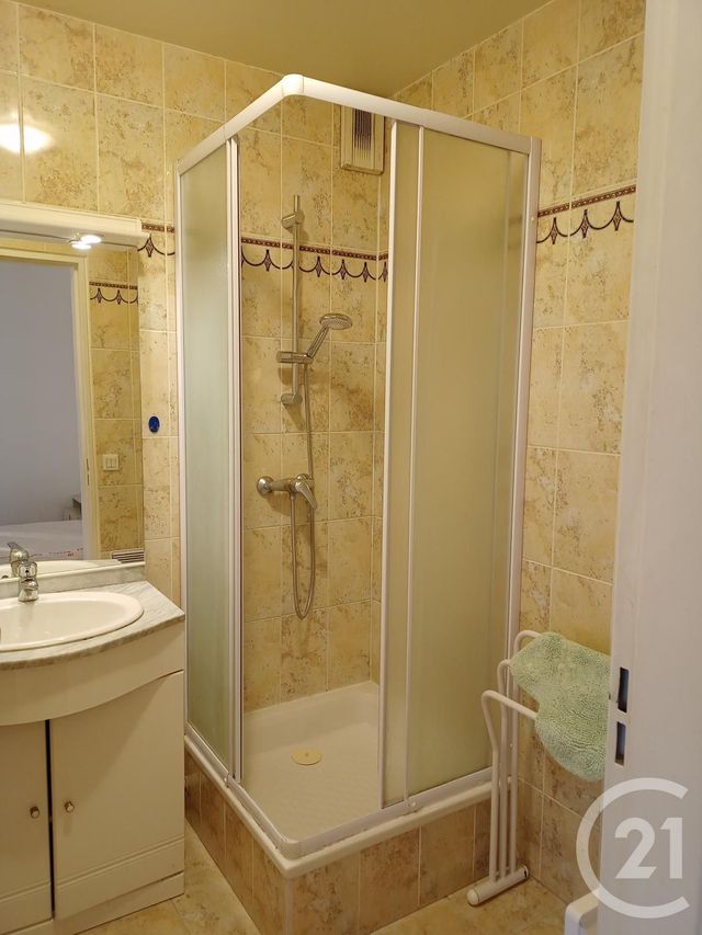 Appartement F2 à louer - 2 pièces - 40.0 m2 - BIEVRES - 91 - ILE-DE-FRANCE - Century 21 La Verte Vallée