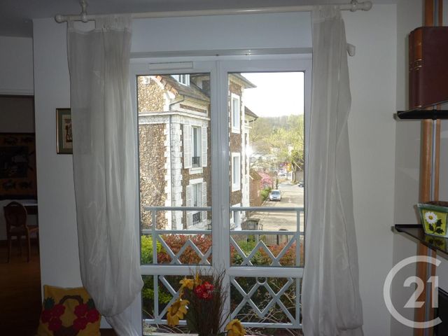 Appartement F2 à louer - 2 pièces - 40.0 m2 - BIEVRES - 91 - ILE-DE-FRANCE - Century 21 La Verte Vallée