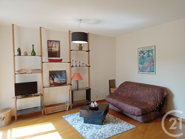 Appartement F2 à louer - 2 pièces - 40.0 m2 - BIEVRES - 91 - ILE-DE-FRANCE - Century 21 La Verte Vallée