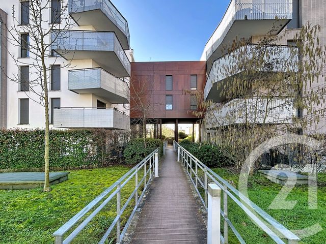 Appartement F4 à vendre - 4 pièces - 76.36 m2 - MASSY - 91 - ILE-DE-FRANCE - Century 21 La Verte Vallée
