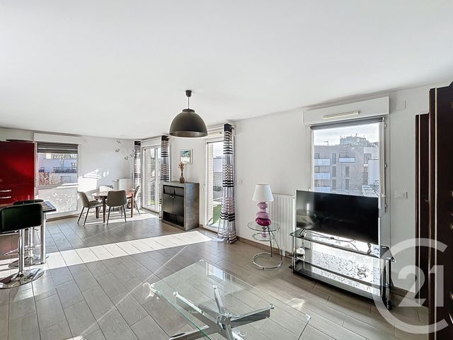 Appartement F4 à vendre - 4 pièces - 76.36 m2 - MASSY - 91 - ILE-DE-FRANCE - Century 21 La Verte Vallée