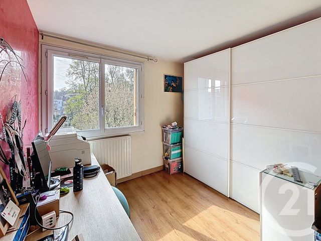 Appartement F5 à vendre - 5 pièces - 86.12 m2 - BIEVRES - 91 - ILE-DE-FRANCE - Century 21 La Verte Vallée