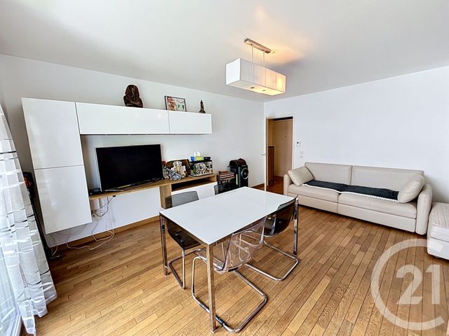 Appartement F3 à vendre - 3 pièces - 59.79 m2 - VELIZY VILLACOUBLAY - 78 - ILE-DE-FRANCE - Century 21 La Verte Vallée