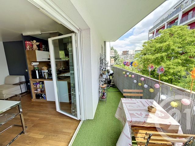 Appartement F3 à vendre - 3 pièces - 59.79 m2 - VELIZY VILLACOUBLAY - 78 - ILE-DE-FRANCE - Century 21 La Verte Vallée