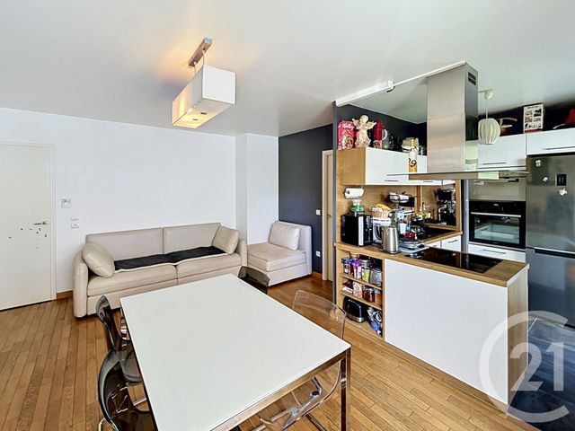 Appartement F3 à vendre - 3 pièces - 59.79 m2 - VELIZY VILLACOUBLAY - 78 - ILE-DE-FRANCE - Century 21 La Verte Vallée