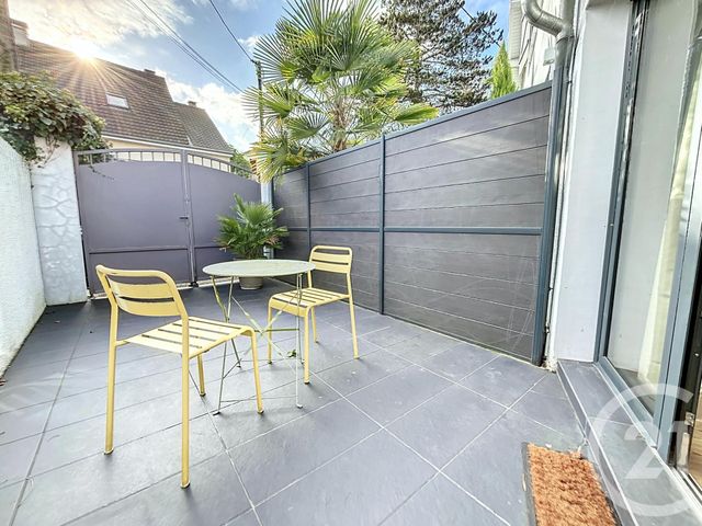 Appartement Studio à louer - 1 pièce - 22.57 m2 - IGNY - 91 - ILE-DE-FRANCE - Century 21 La Verte Vallée