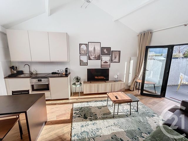 Appartement Studio à louer - 1 pièce - 22.57 m2 - IGNY - 91 - ILE-DE-FRANCE - Century 21 La Verte Vallée