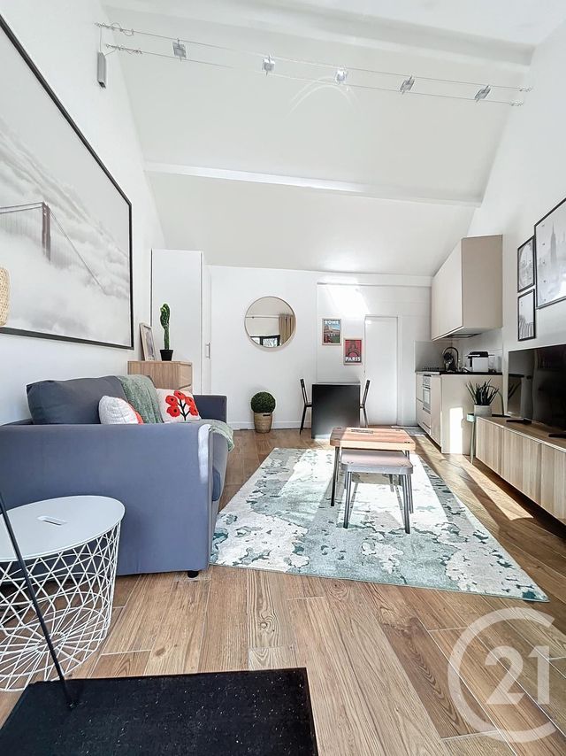 Appartement Studio à louer - 1 pièce - 22.57 m2 - IGNY - 91 - ILE-DE-FRANCE - Century 21 La Verte Vallée