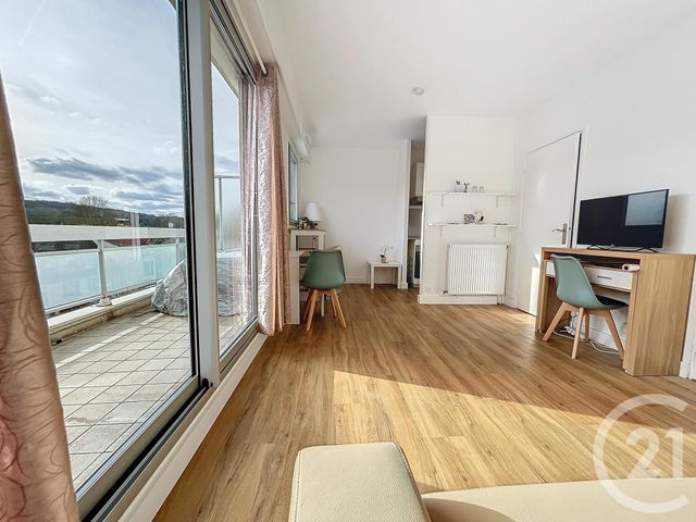 Appartement Studio à louer - 1 pièce - 28.0 m2 - BIEVRES - 91 - ILE-DE-FRANCE - Century 21 La Verte Vallée